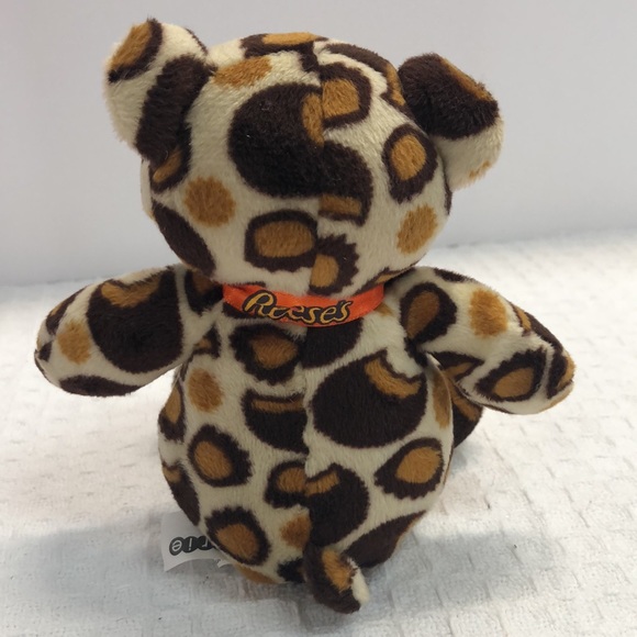 Reese’s small collection by Hersheys Bear - Picture 3 of 4